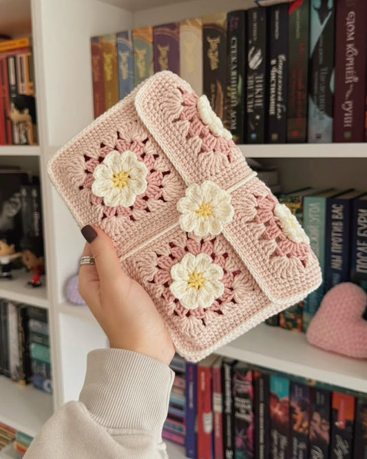 Handmade crochet floral wallet pouch in pastel pink by Verity