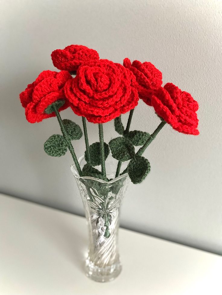 Crochet rose flower bouquet gift wrapped in kraft paper by Verity